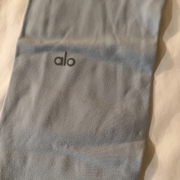 ALO WARM AIRBRUSH HIGH-WAIST NOCTURNE FLEECE LEGGING CHALK BLUE - Picture 7 of 7